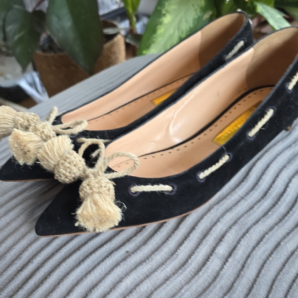 Rupert Sanderson Black Flats with Cream Tassels - Picture 7 of 8